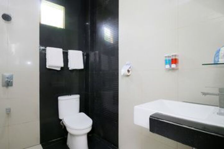 Room 3 of 30