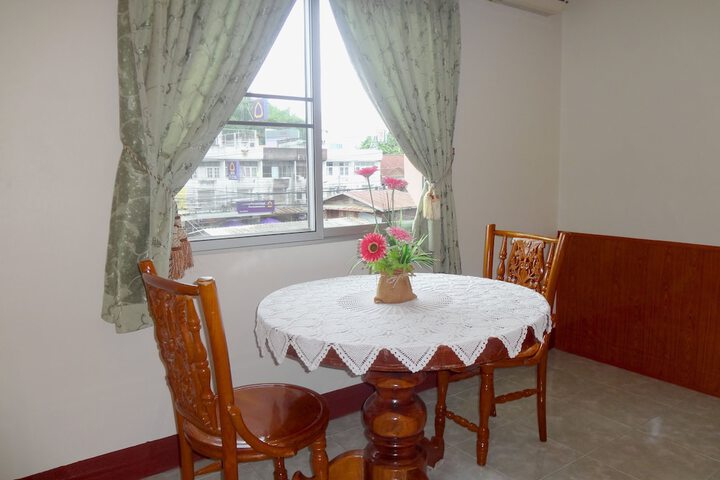 Room 15 of 49