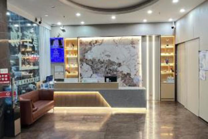 Huashengda Hotel (Wuyue Plaza Branch)