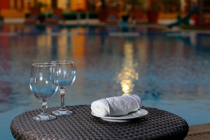Pool 55 of 102