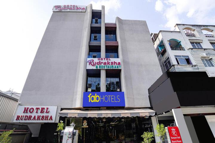 FabHotel Rudraksha
