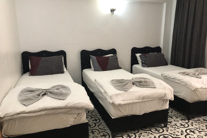 Room 19 of 137