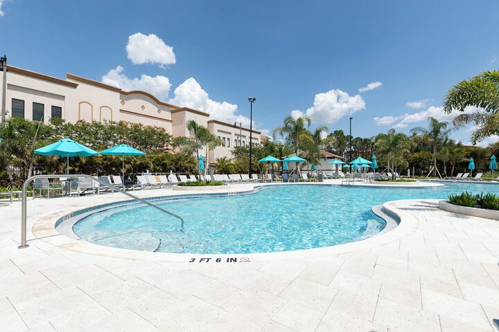 Pool 52 of 78