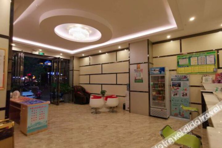 Hotel Interior 10 of 16