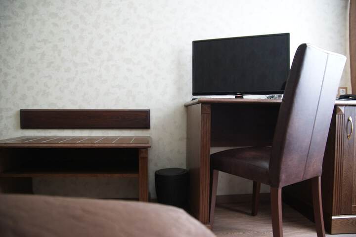 Room 20 of 118