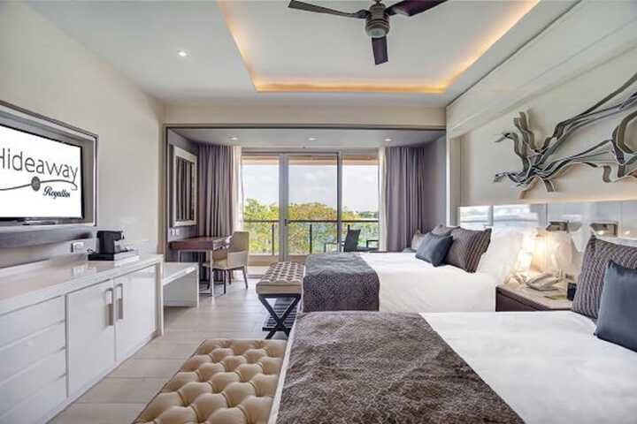 Room 18 of 170