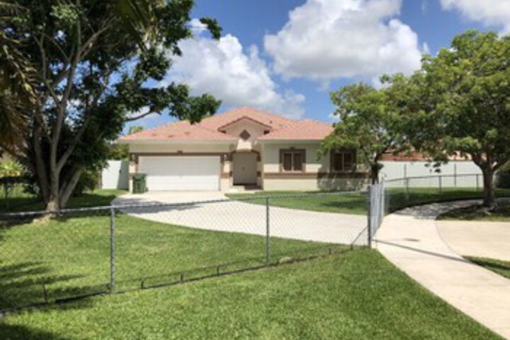 Photo of 4 bedroom 2 bath house