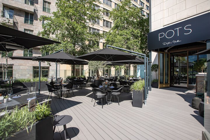 Terrace/Patio 146 of 152