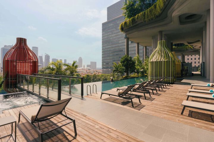 Pool Hotel