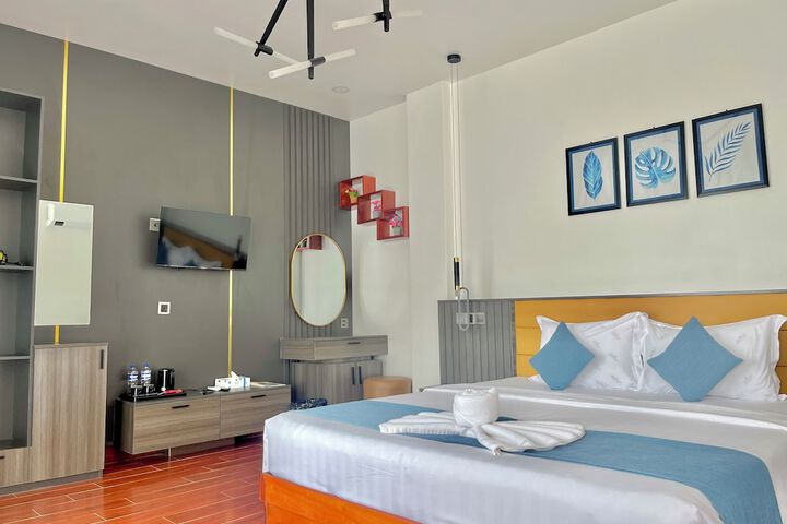 Room 14 of 72