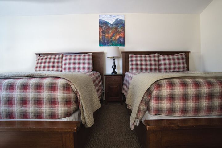 Room 16 of 52