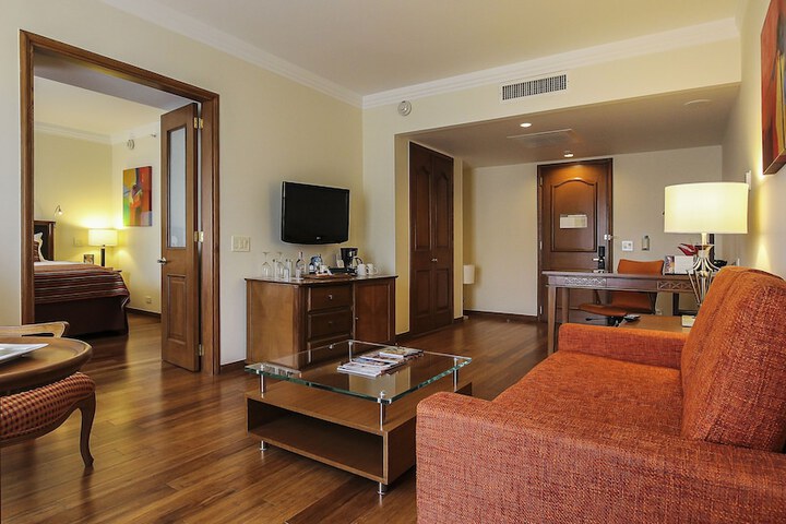 Room 18 of 55