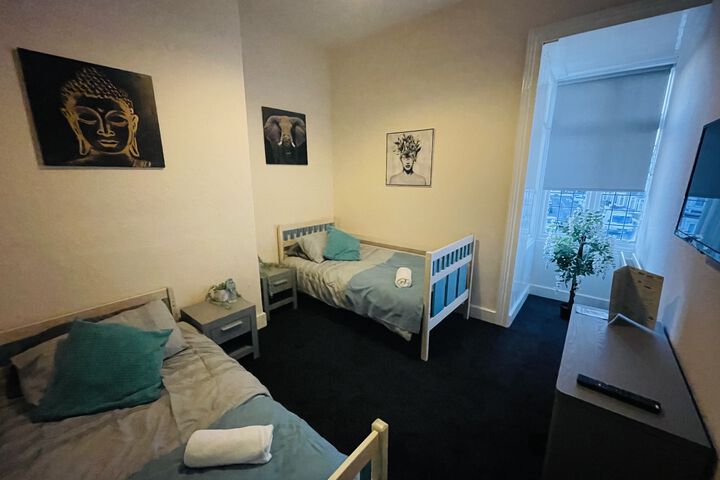 Room 14 of 17