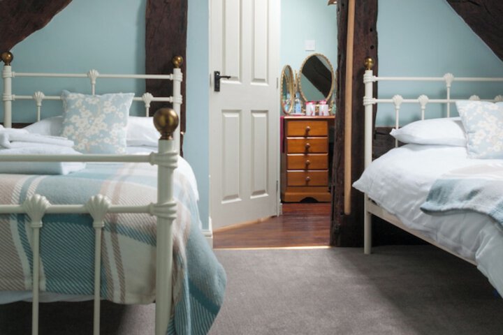 Room 8 of 45