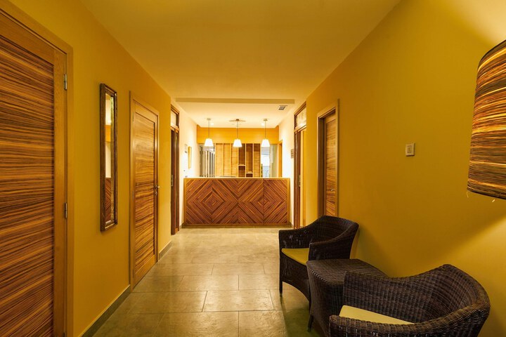 Lobby Entry