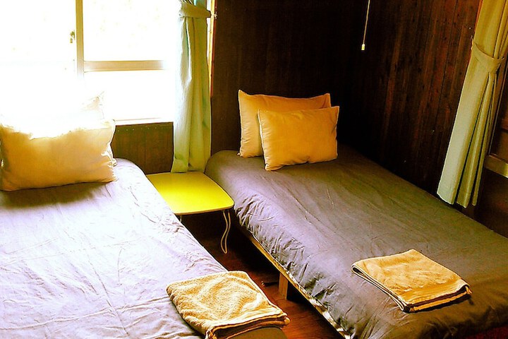 Room 5 of 39
