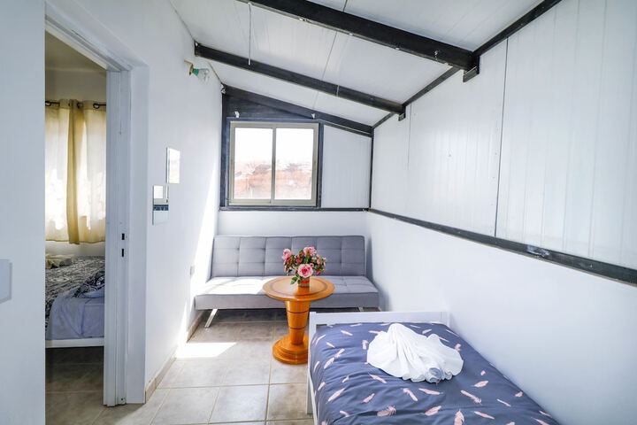 Room 17 of 70