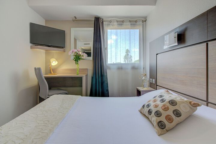Room 7 of 54