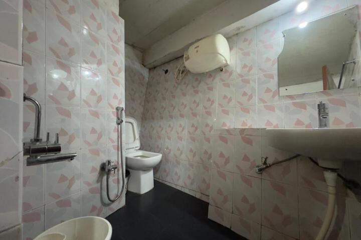 General 6 of 16