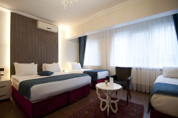 Room 27 of 54