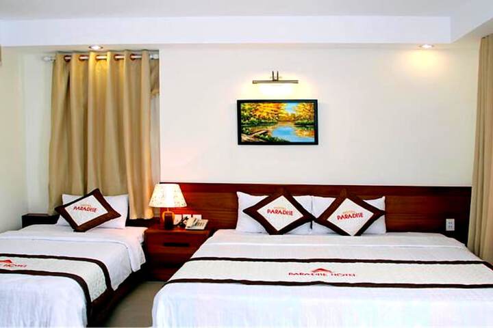 Room 8 of 22