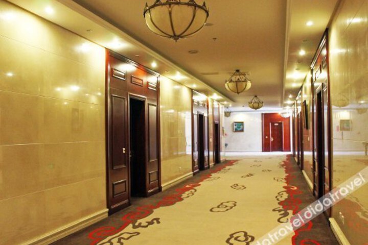Daqing No. 9 Courtyard Hotel