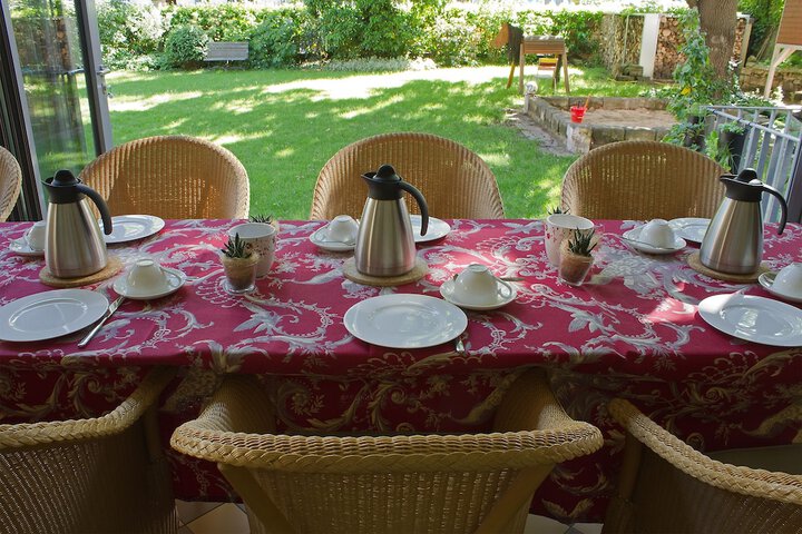 Breakfast/Coffee Service 18 of 27