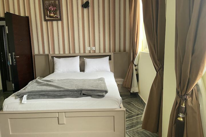 Room 56 of 138
