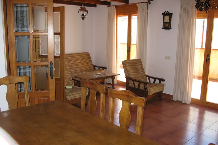 Room 6 of 26