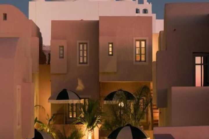 Hotel 273 of 282