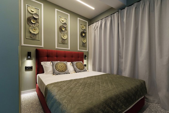 Room 27 of 100