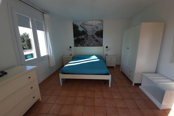 Room 43 of 249