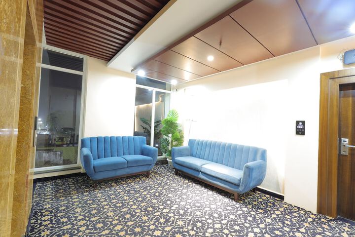 Hotel Interior 12 of 140