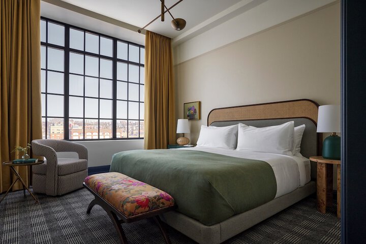Room 41 of 190