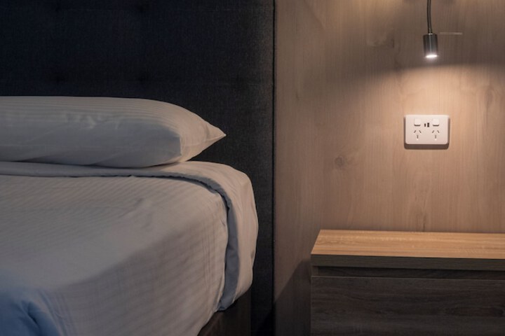 Room 42 of 103