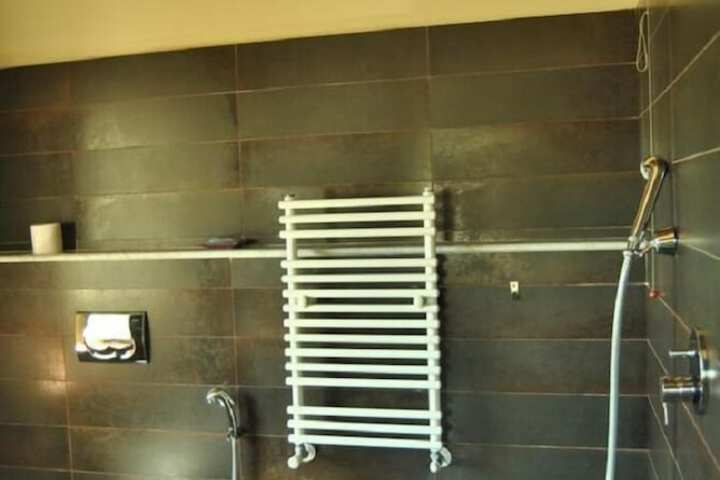 Room 14 of 38