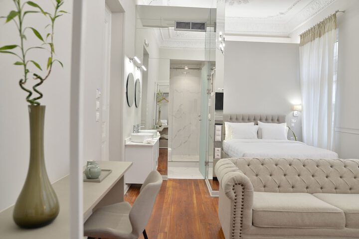 Room 3 of 30