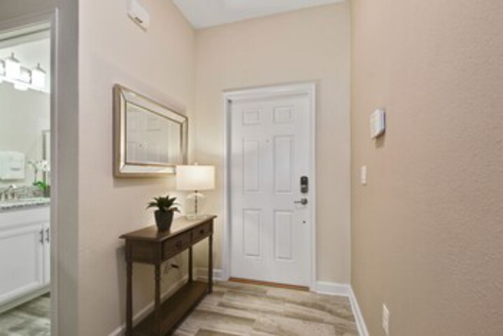 Room 19 of 32