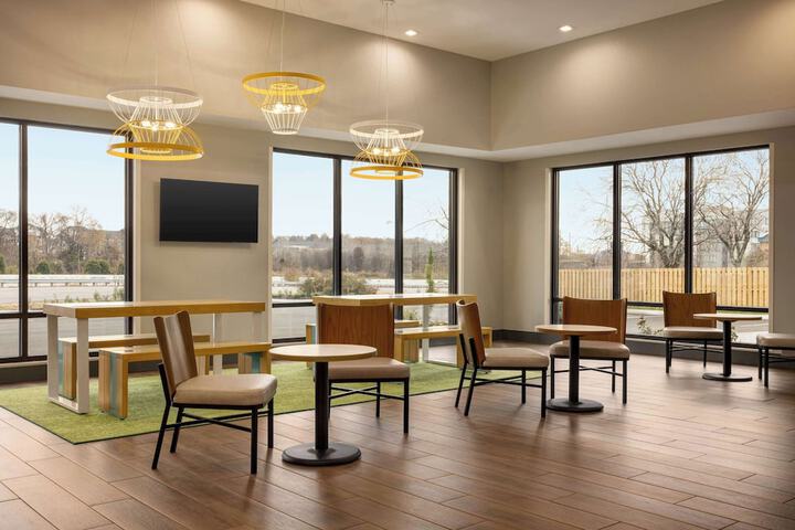 Guest Lobby