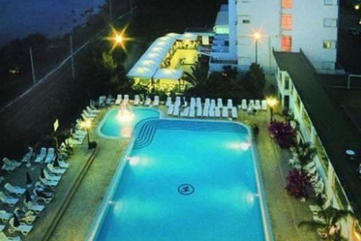 Pool Photo
