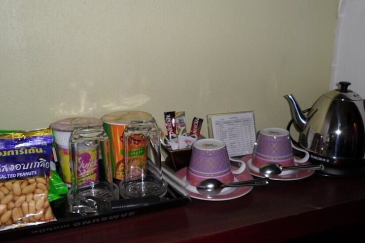 Hotel Suite Photo