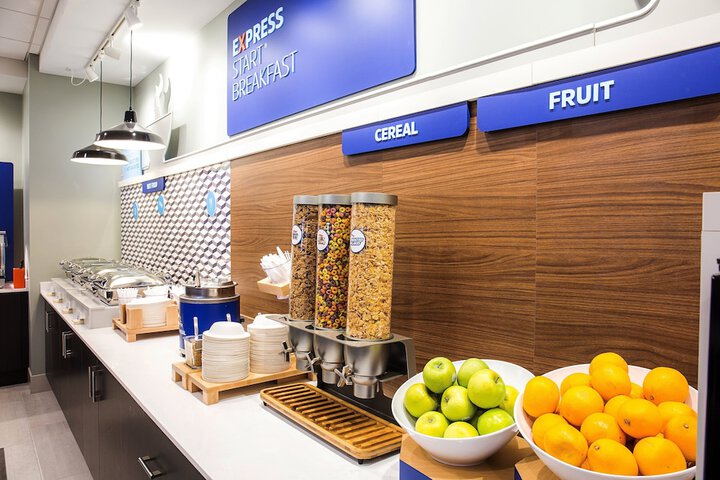 Breakfast/Coffee Service 43 of 53