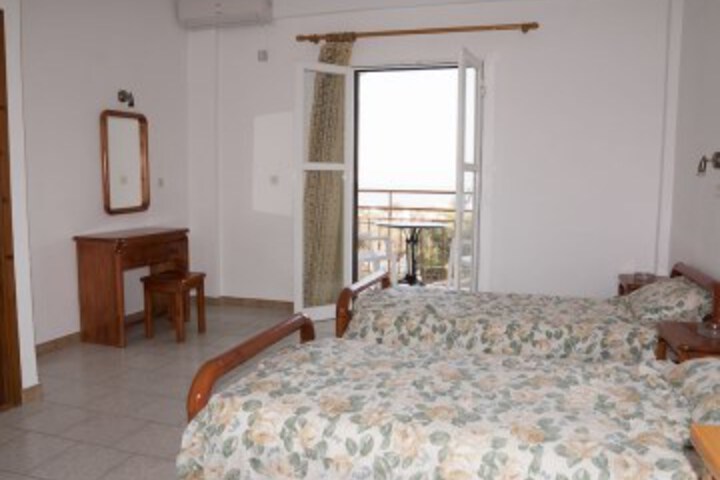 Room 3 of 12