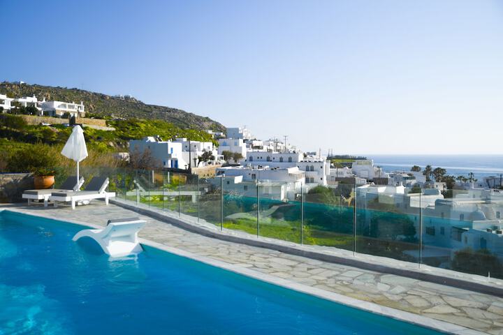 Hotel 5 of 8