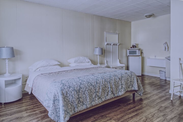 Room 26 of 45