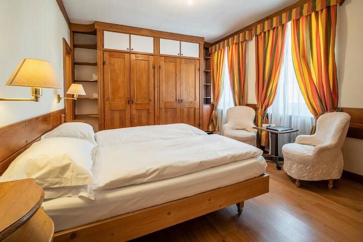 Standard Suite