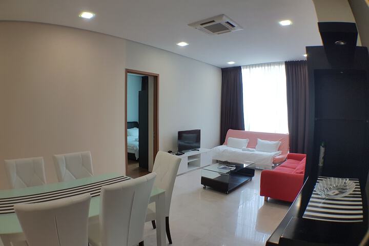 Room 7 of 36