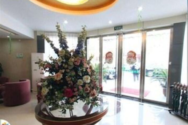 Hotel 26 of 29