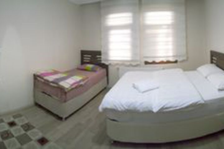 Room 8 of 29