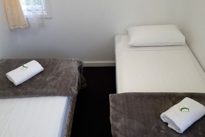 Room 7 of 68